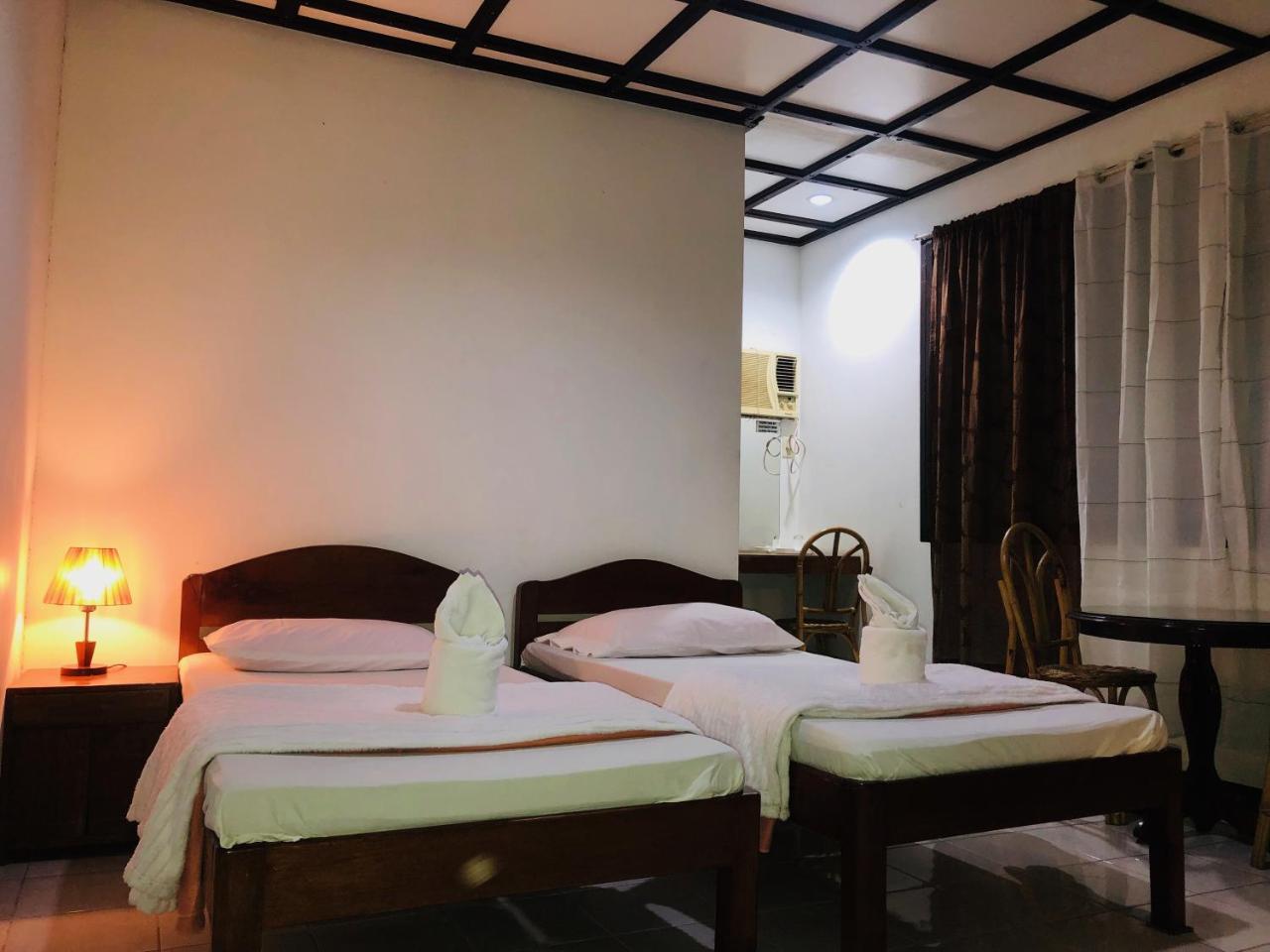 Matutina Pensionne Puerto Princesa Extérieur photo