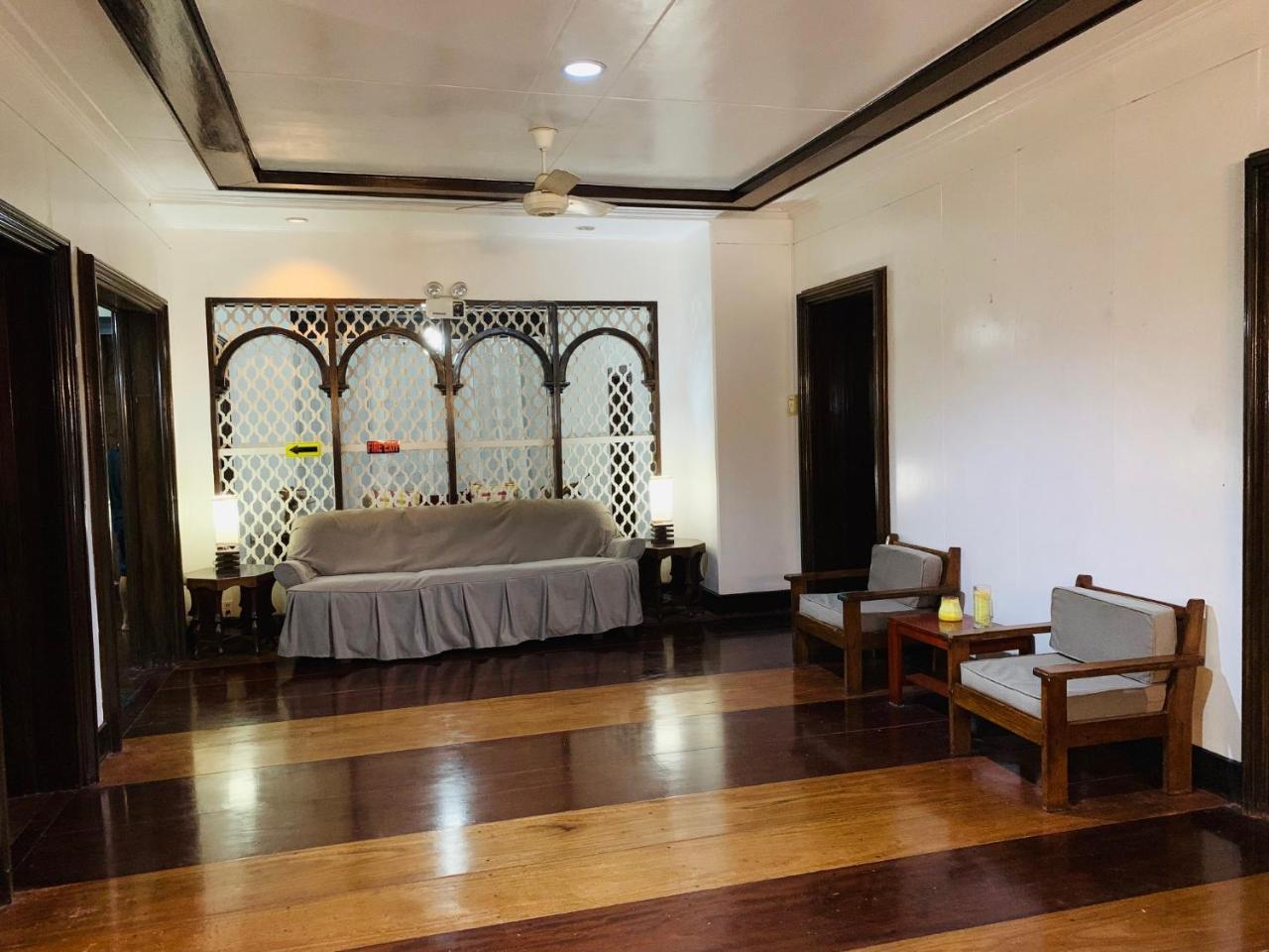 Matutina Pensionne Puerto Princesa Extérieur photo