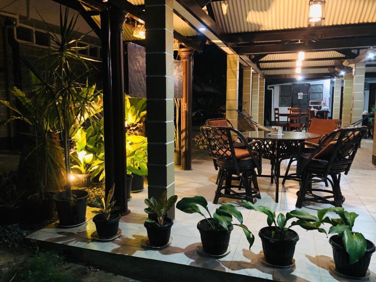 Matutina Pensionne Puerto Princesa Extérieur photo